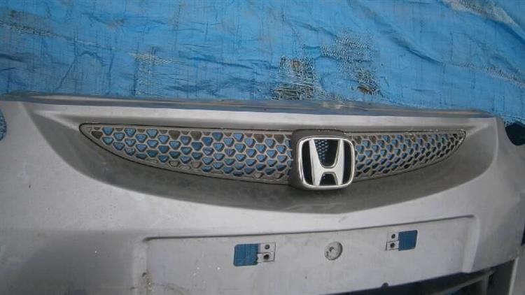 Решетка бампера Хонда Джаз в Южно-Сахалинске 14126