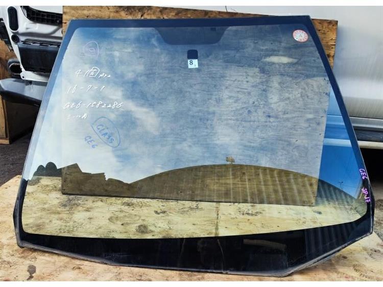 Лобовое стекло Хонда Фит в Южно-Сахалинске 255791