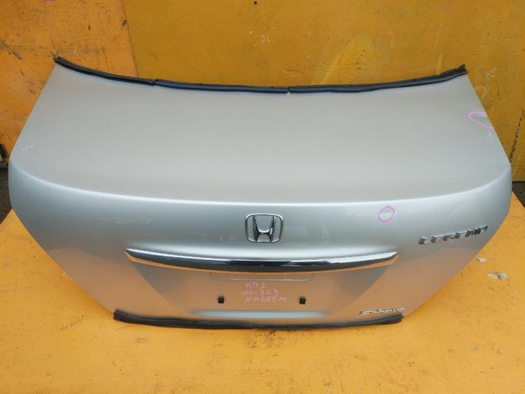 Крышка багажника Хонда Легенд в Южно-Сахалинске 555211